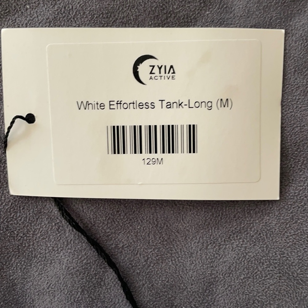 Zyia white effortless tank-long size M